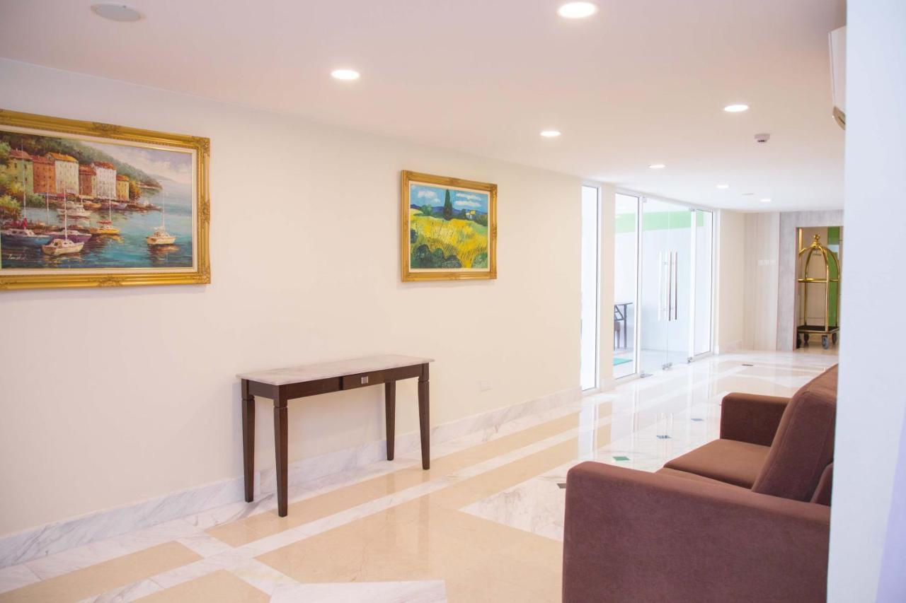 The Capital Residence Suites Bandar Seri Begawan Bagian luar foto